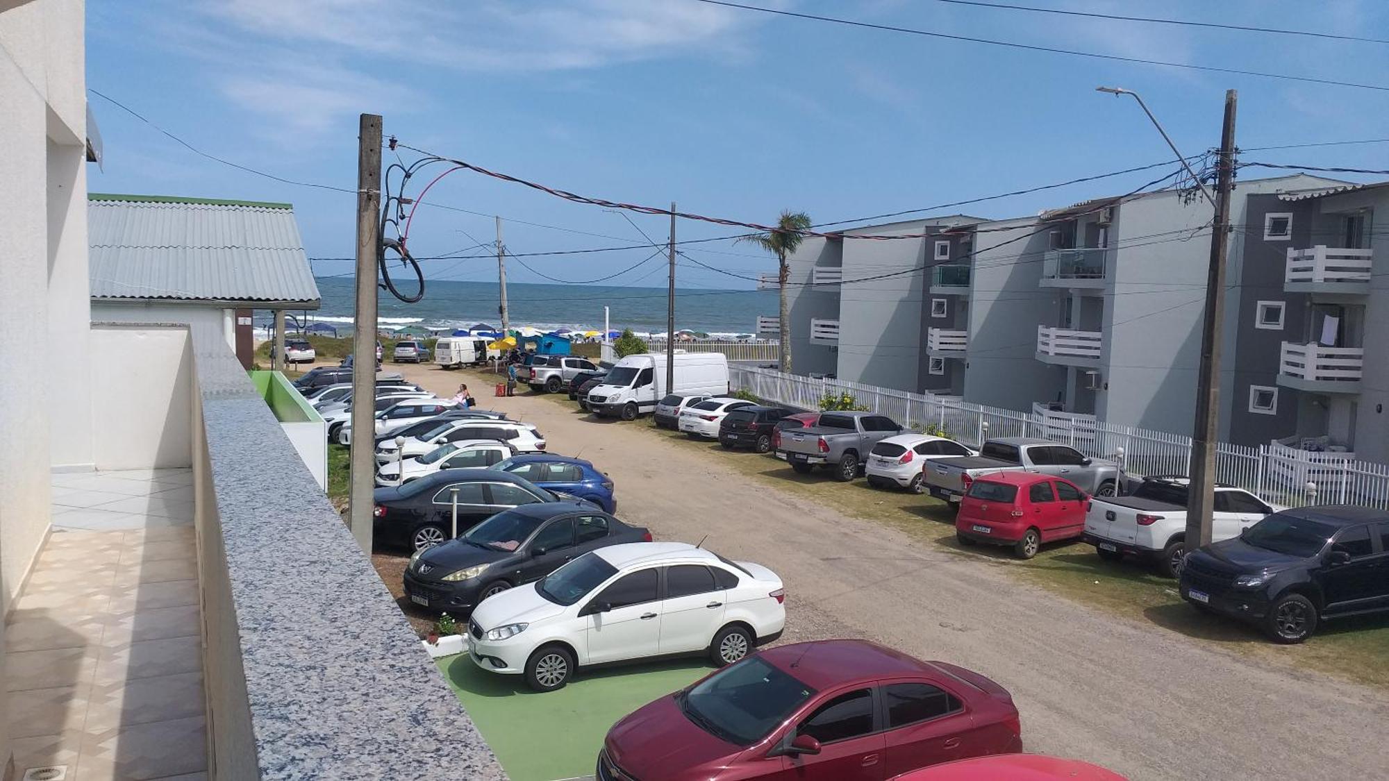 Pousada Verdes Mares Guaratuba Exterior foto